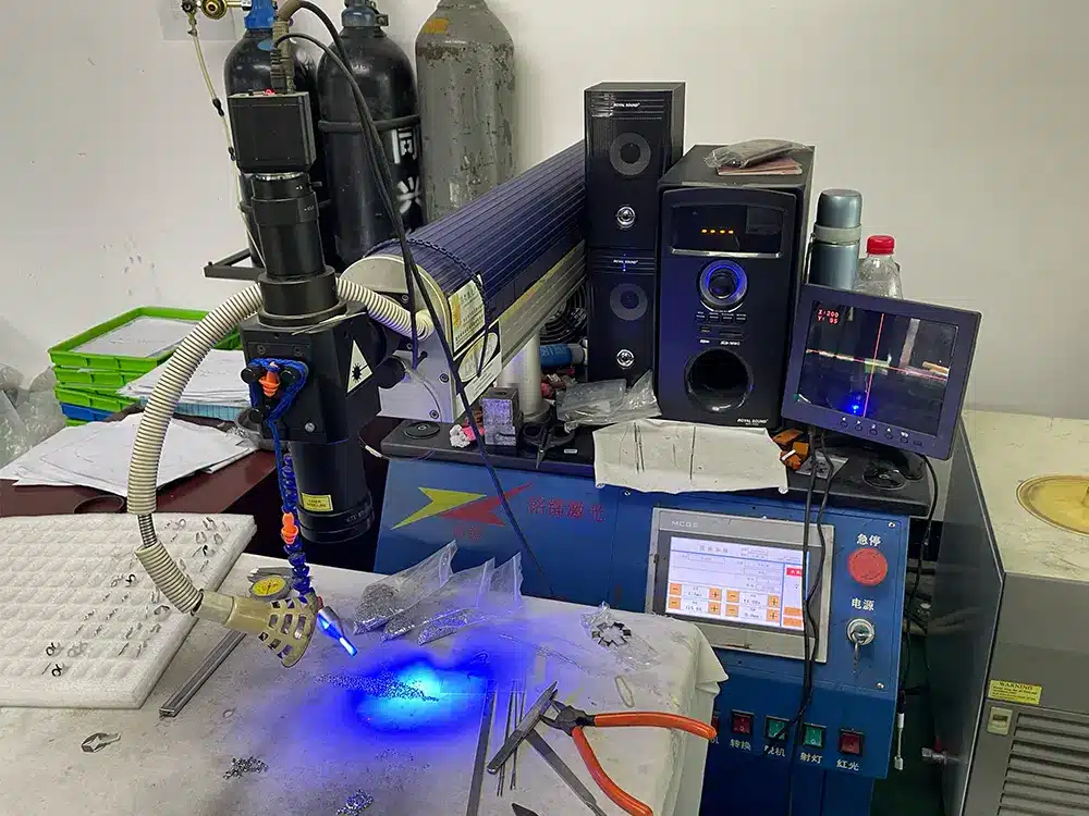 High-precision jewelry manufacturing equipment