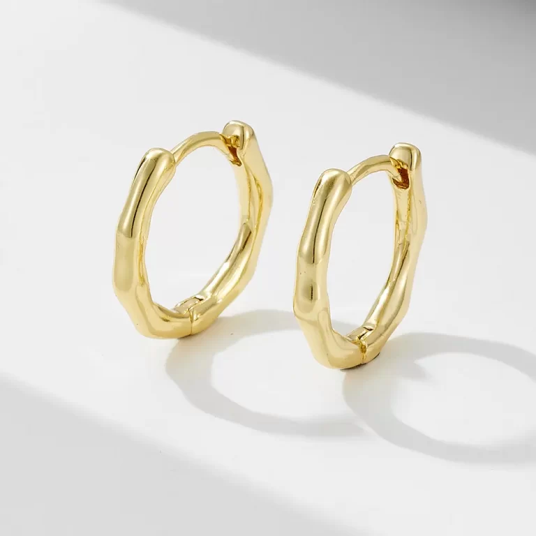 Gold classic twisted hoop earrings