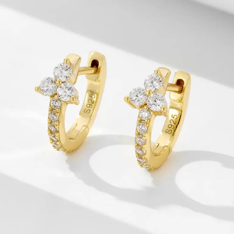 Gold textured medium hoop earrings