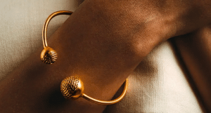 Does Brass Jewelry Tarnish