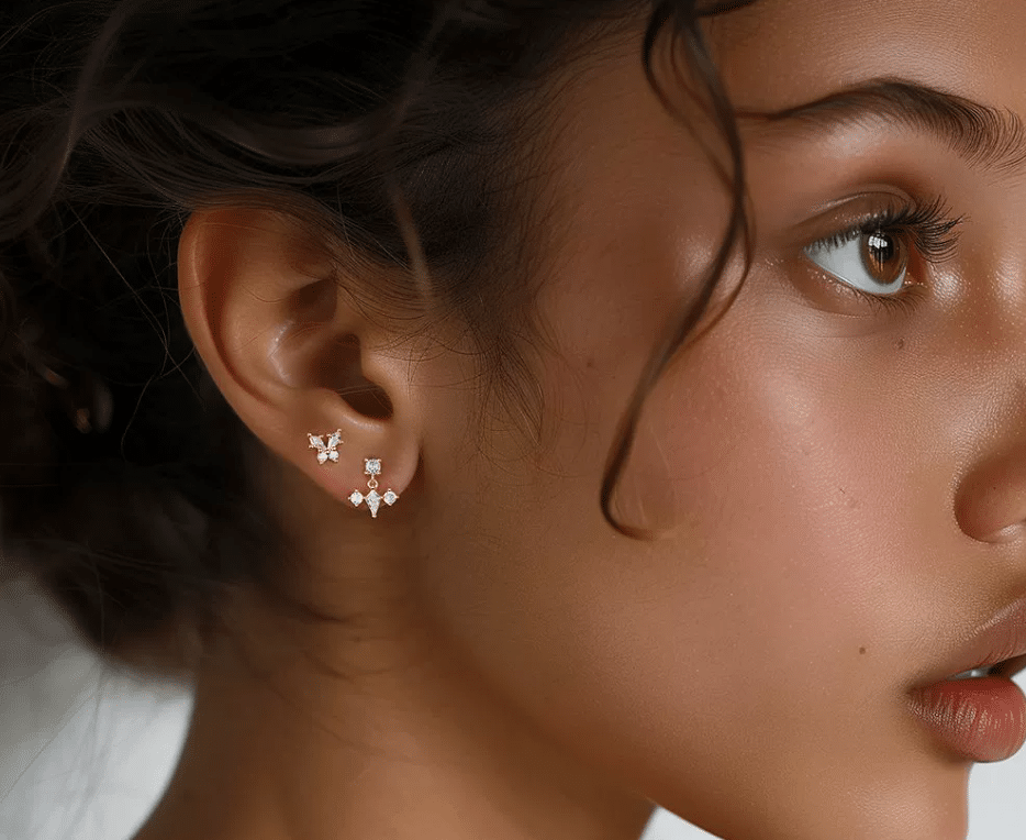 where to get jewelry appraised for free, a jewelry collection wearing by a women from honho jewelry