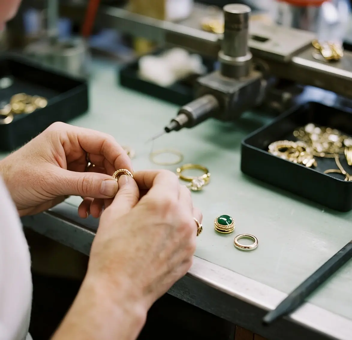 Enamel Jewelry 25 Surface Quality Inspection