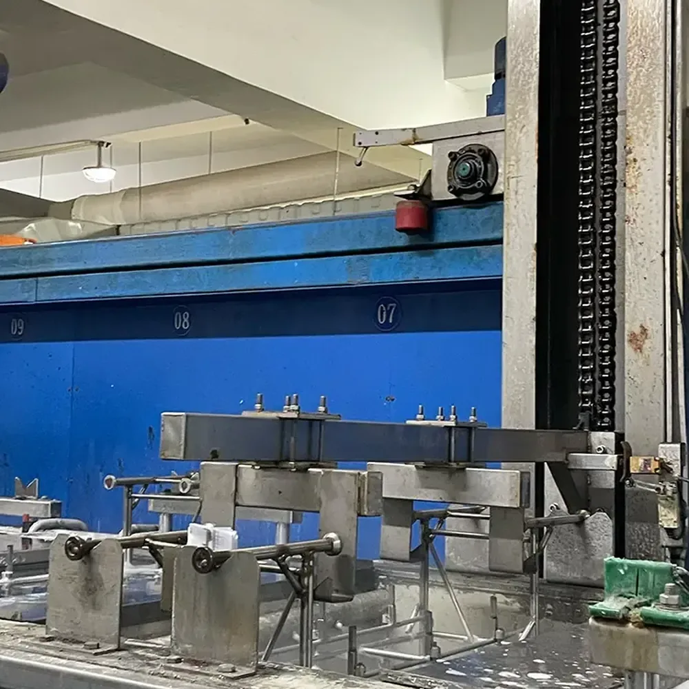 Electroplating production line from the HonHo media archive